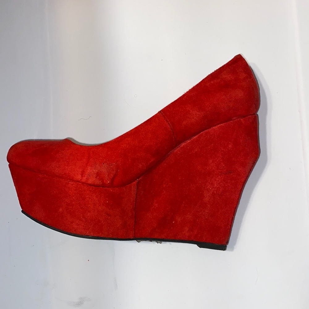 Red wedges - Picture 2 of 4